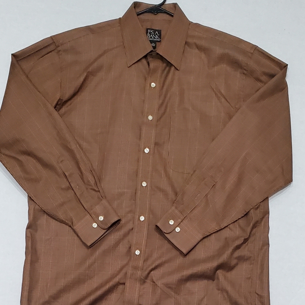 Jos A Bank traveler's collection dress shirt